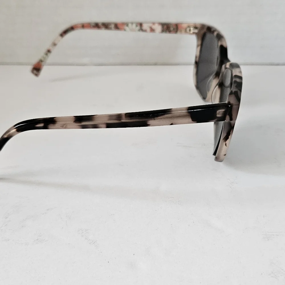 Vera Bradley‎ Charlene sunglass frames